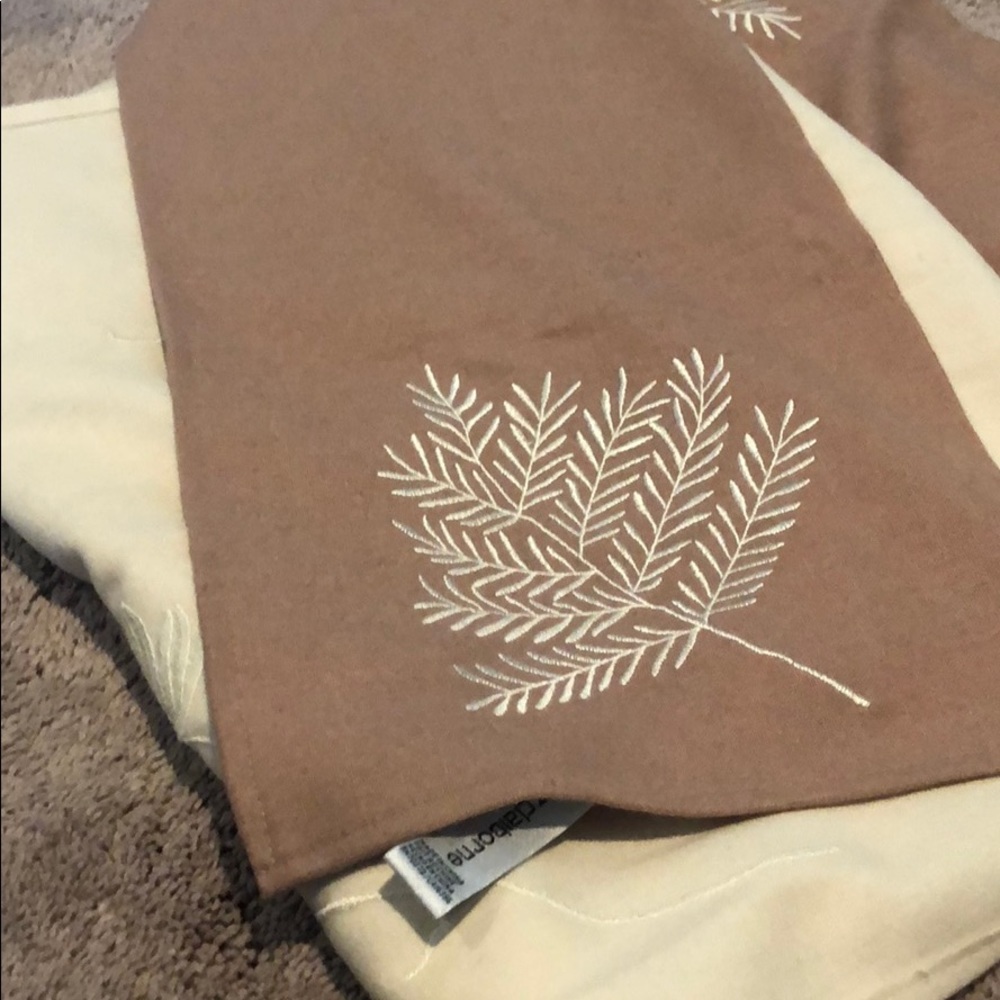 Liz Claiborne scarf